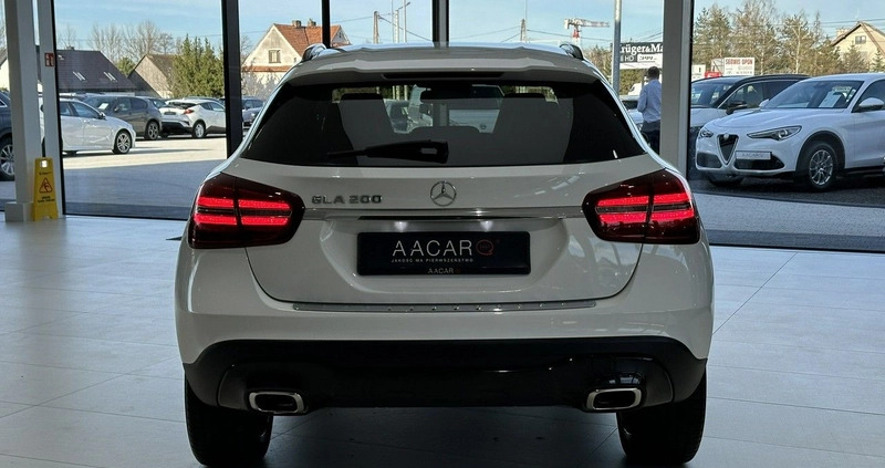 Mercedes-Benz GLA cena 98900 przebieg: 60228, rok produkcji 2018 z Piastów małe 781